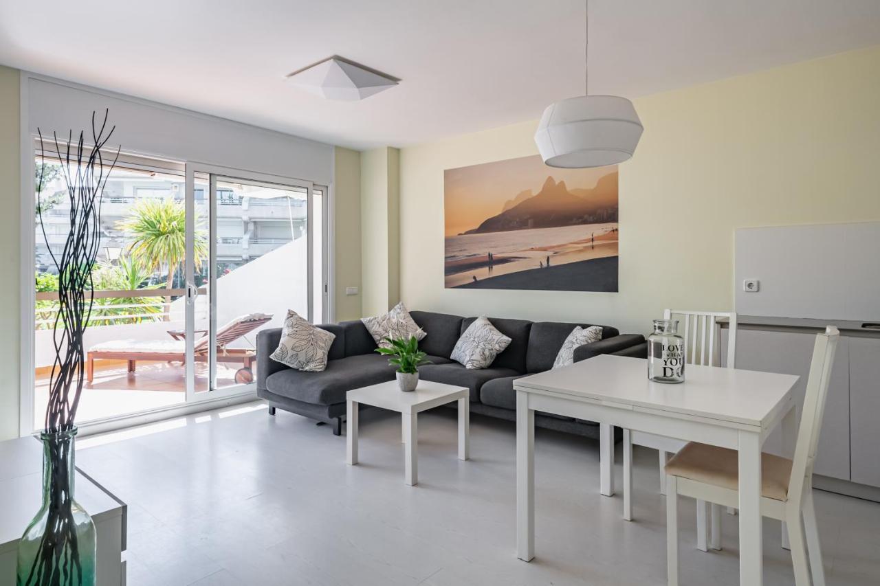 Apartamento Bahia Blanca Vilanova i la Geltrú Exterior photo