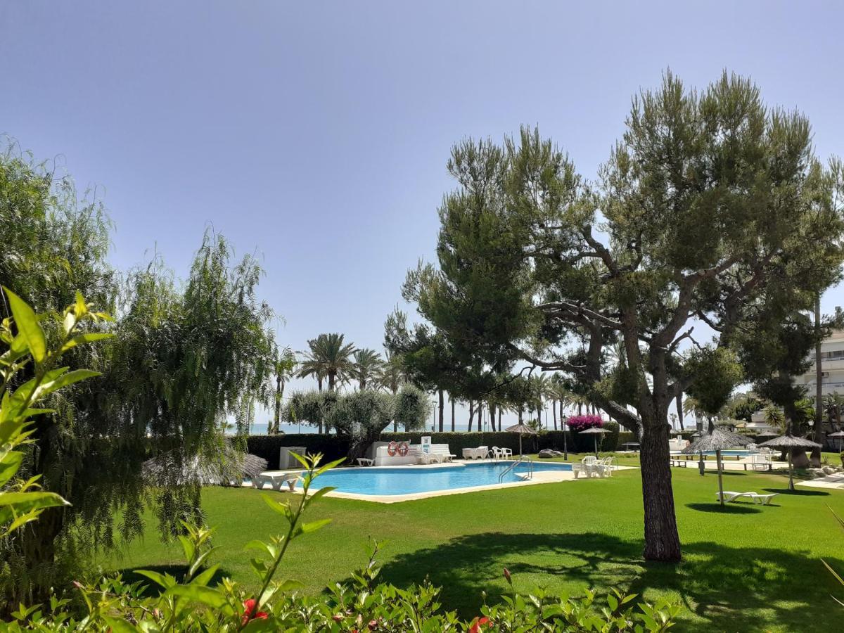Apartamento Bahia Blanca Vilanova i la Geltrú Exterior photo